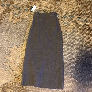 Aritzia Babaton Skirt